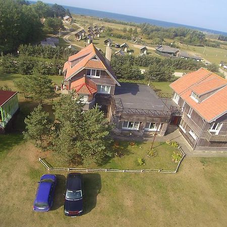 Viesu Nams Un Kempings Papes Cakstes Zewnętrze zdjęcie